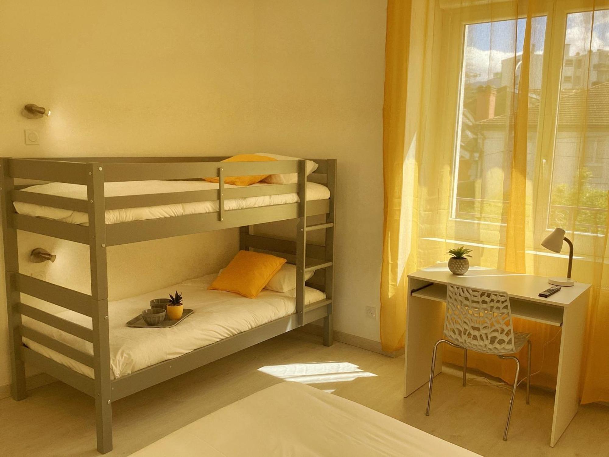 Appartement Stella 95 M2 Climatise Parking Proche Sanctuaires Lourdes Exterior photo